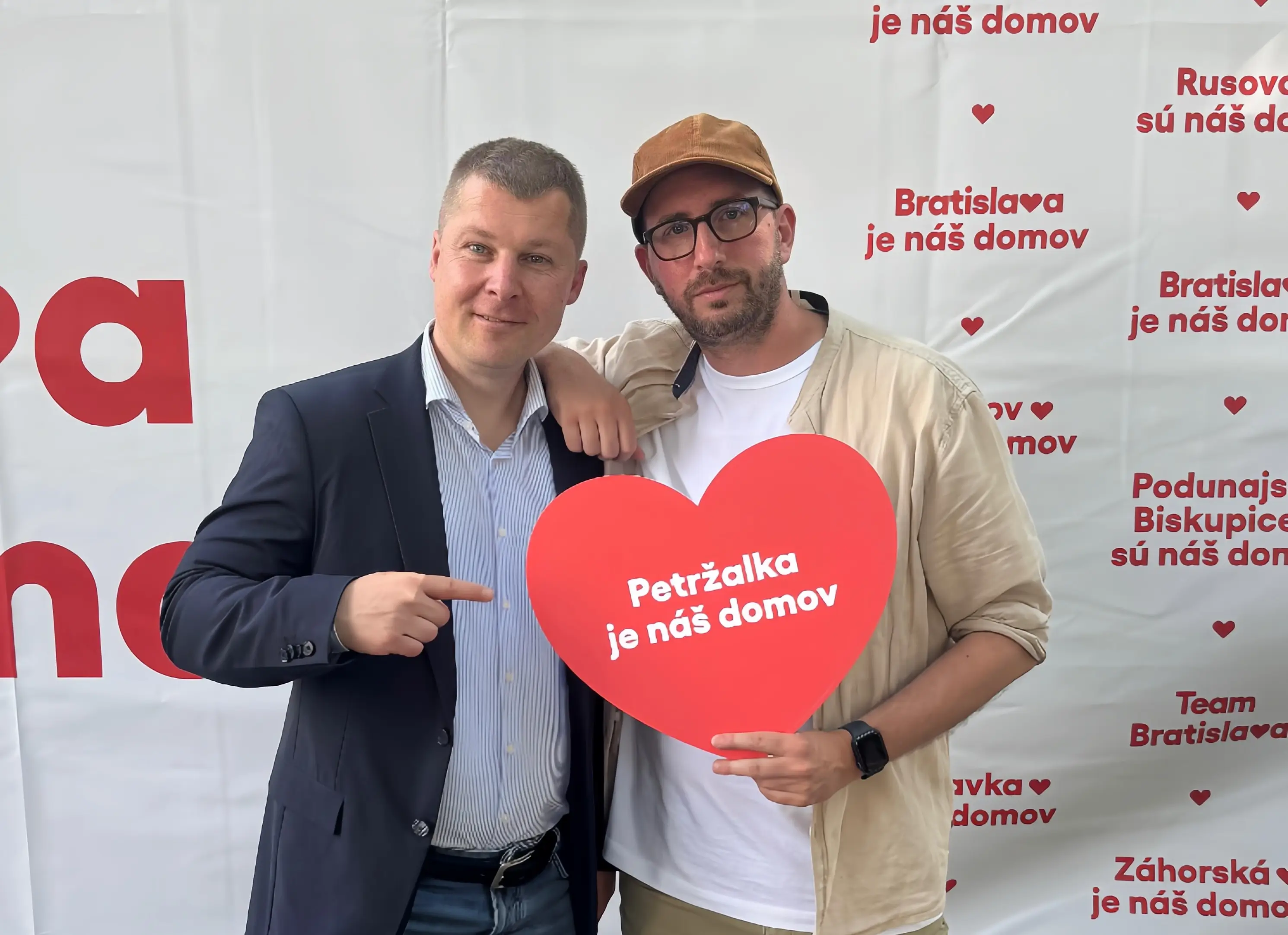 S Danielom Klimovským, kandidátom na starostu Petržalky.